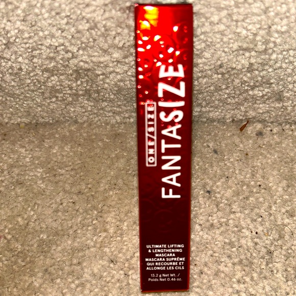 One Size Fantasize Lifting & Lengthening Mascara - Picture 2 of 4